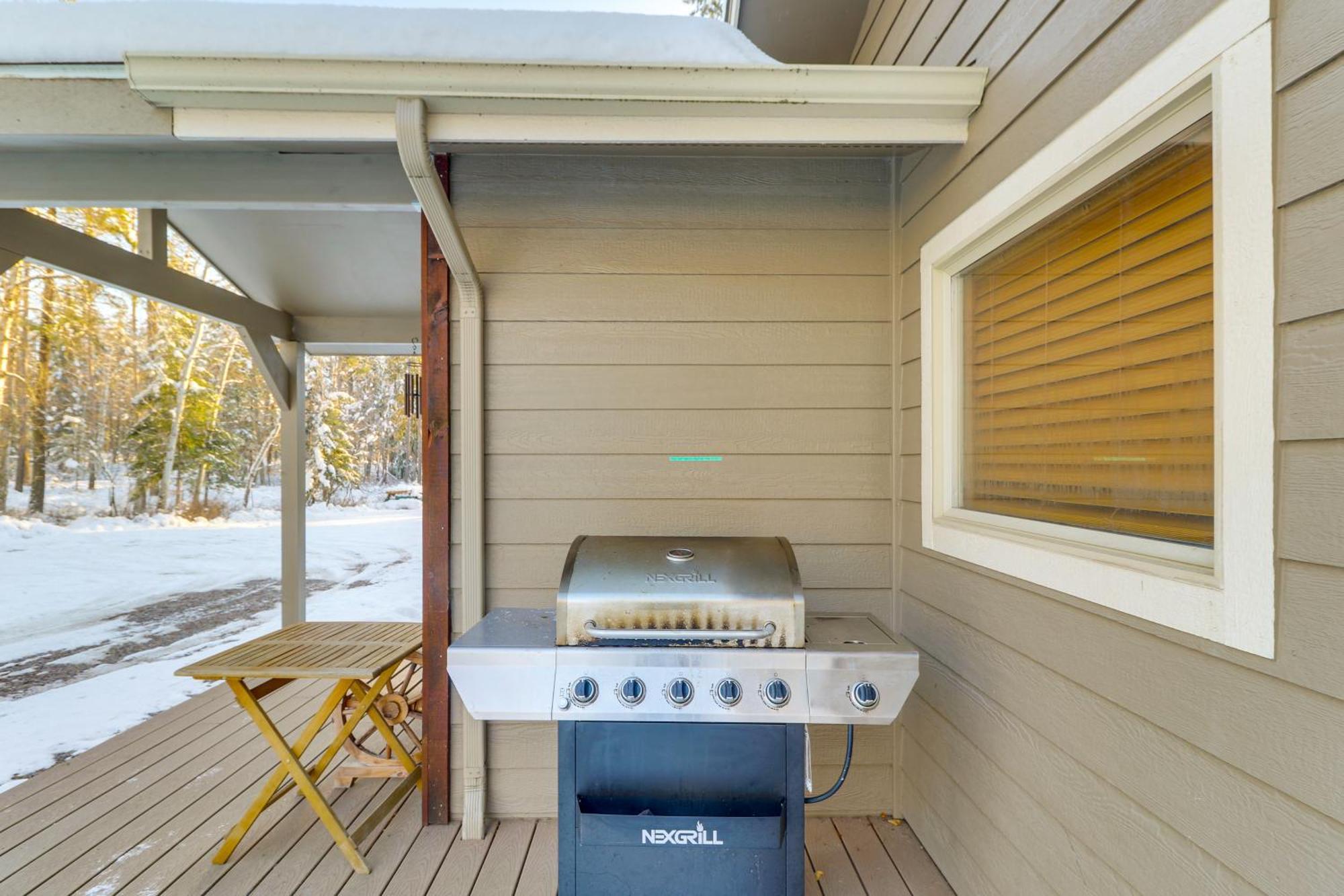 Columbia Falls Private Retreat Pool Table And Deck! Buitenkant foto